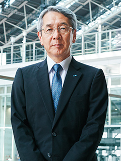 代表取締役社長兼執行役員 来島 達夫