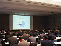 地球環境連絡会の様子