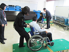 サービス介助士