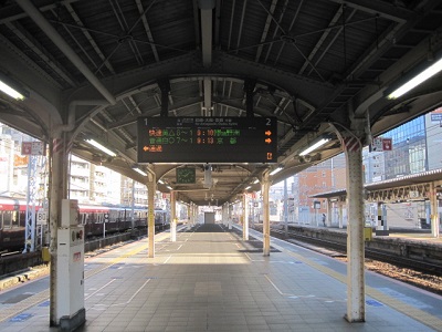 三ノ宮駅ホーム東側発車標の新設1 三ノ宮駅ホーム東側発車標の新設1