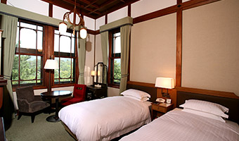 Guest room